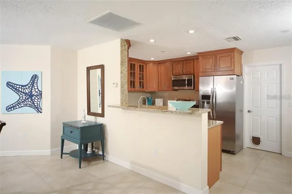 $4,750 | 2943 Tuckerstown Drive, Sarasota, FL 34231