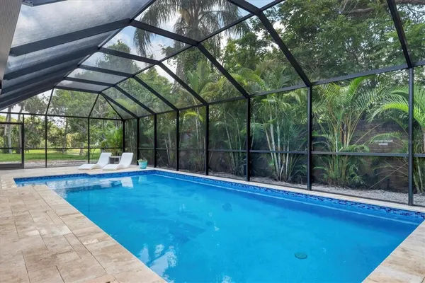 $4,750 | 2943 Tuckerstown Drive, Sarasota, FL 34231