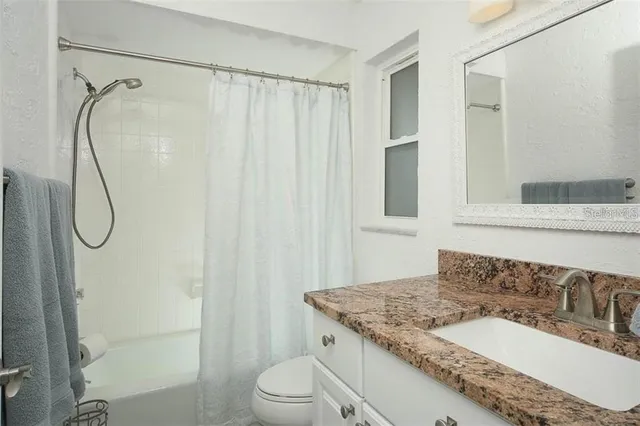 $5,950 | 2943 Tuckerstown Drive, Sarasota, FL 34231