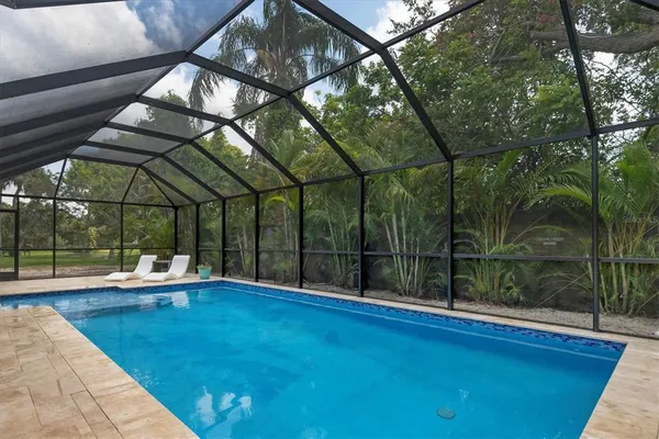 $4,750 | 2943 Tuckerstown Drive, Sarasota, FL 34231