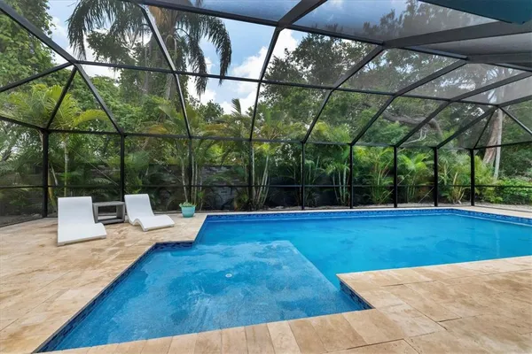 $4,750 | 2943 Tuckerstown Drive, Sarasota, FL 34231