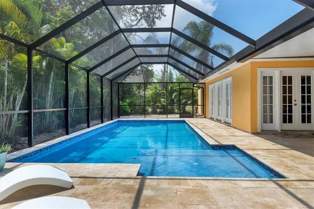 $5,950 | 2943 Tuckerstown Drive, Sarasota, FL 34231