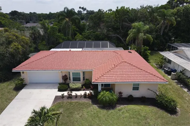 $5,950 | 2943 Tuckerstown Drive, Sarasota, FL 34231