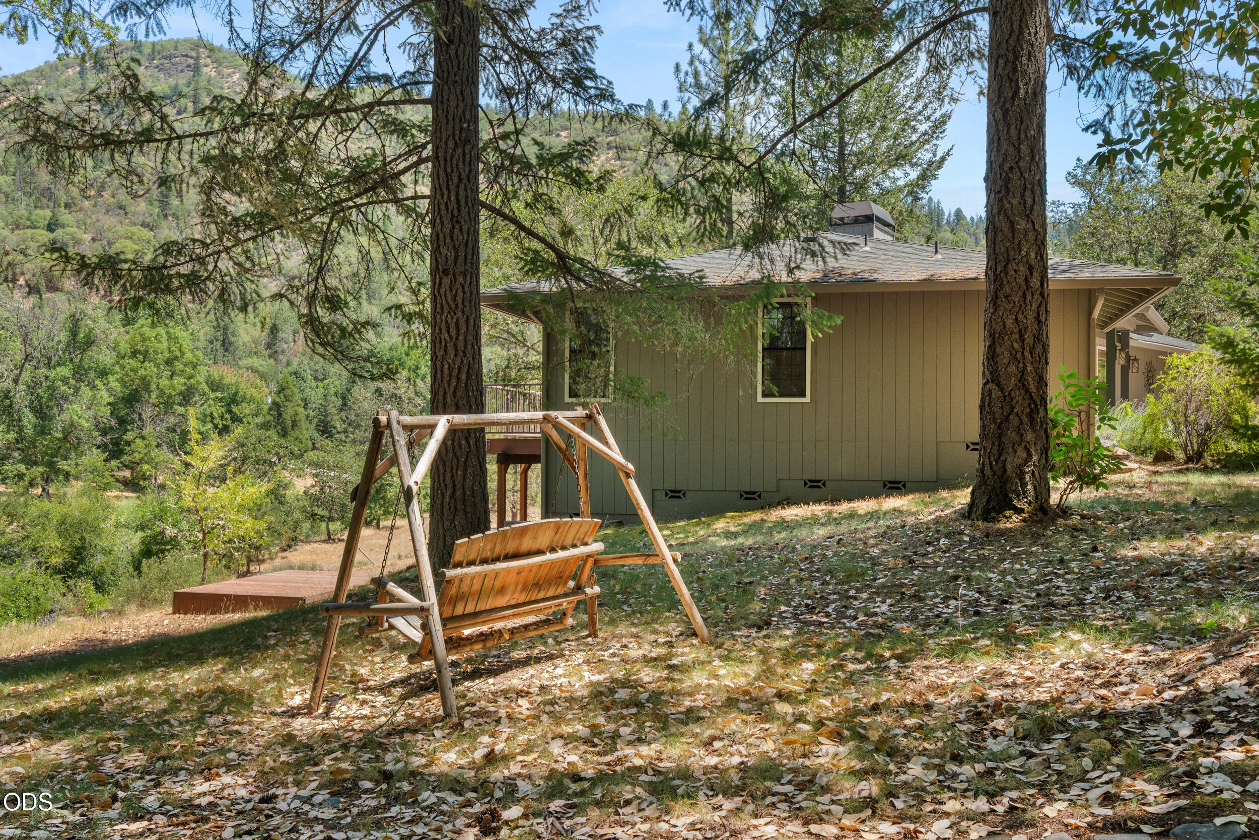 11178 East Evans Creek Road Rogue River, OR 97537 - Photo 36 of 62