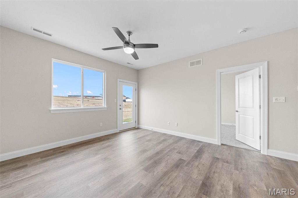 883 Walter Way Washington, MO 63090 - Photo 12 of 21