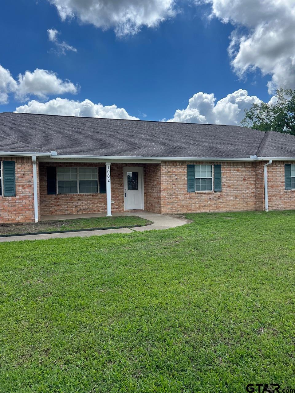 1002 South Boyd Street Lindale, TX 75771 - Photo 2 of 41