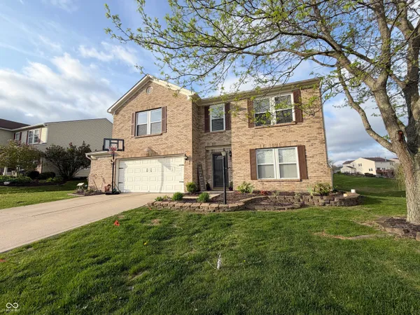 $319,900 | 1466 Ripplewood Drive, Danville, IN 46122