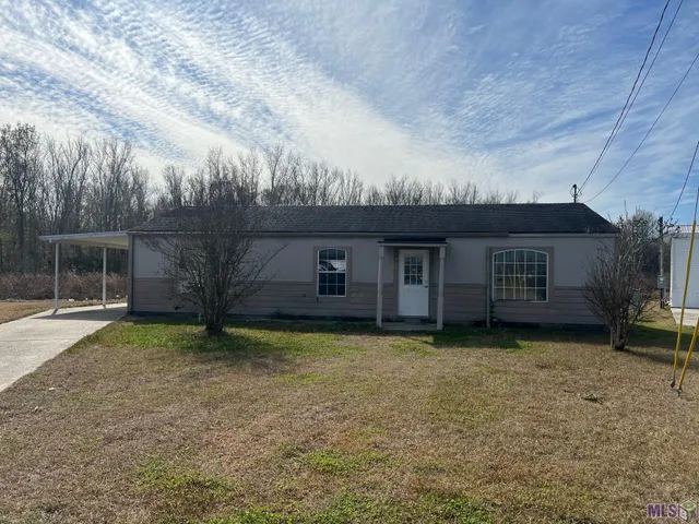 $950 | 429 Charlotte Drive, Patterson, LA 70392