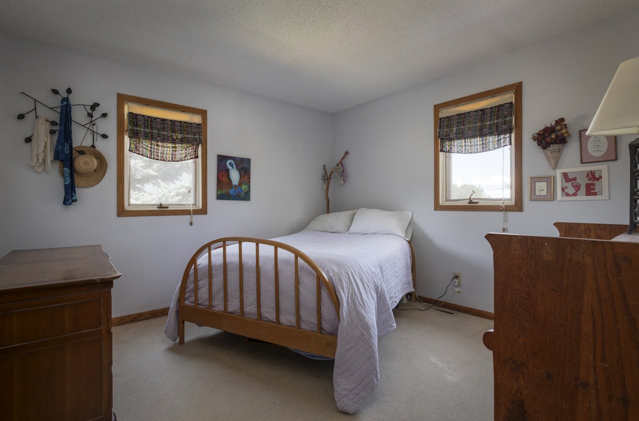 4810 Bartlett Road Williamsburg, MI 49690 - Photo 9 of 24 1866488-8.JPG