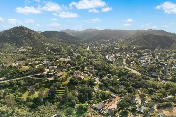 $90,000 | Silverbrook Drive, El Cajon, CA 92019