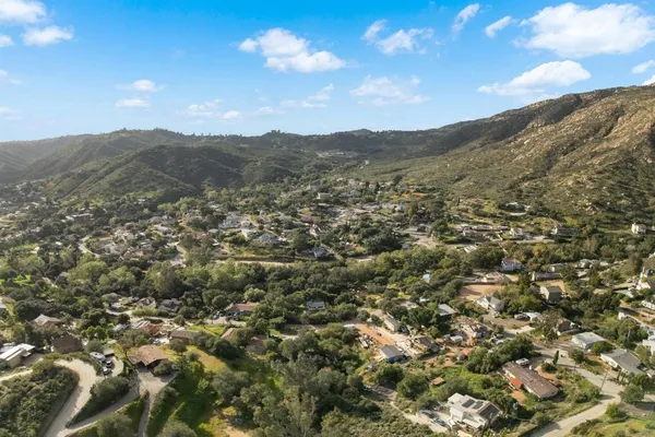 $90,000 | Silverbrook Drive, El Cajon, CA 92019