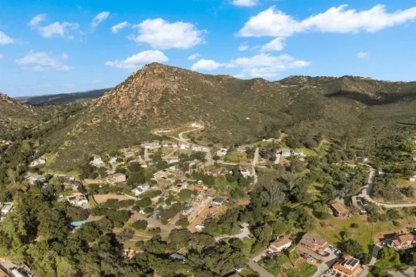 $90,000 | Silverbrook Drive, El Cajon, CA 92019