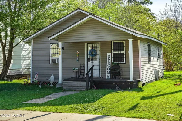 $900 | 800 North St Antoine Street, Lafayette, LA 70501