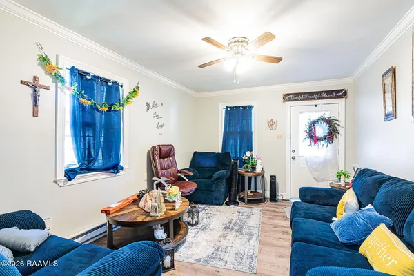 $900 | 800 North St Antoine Street, Lafayette, LA 70501