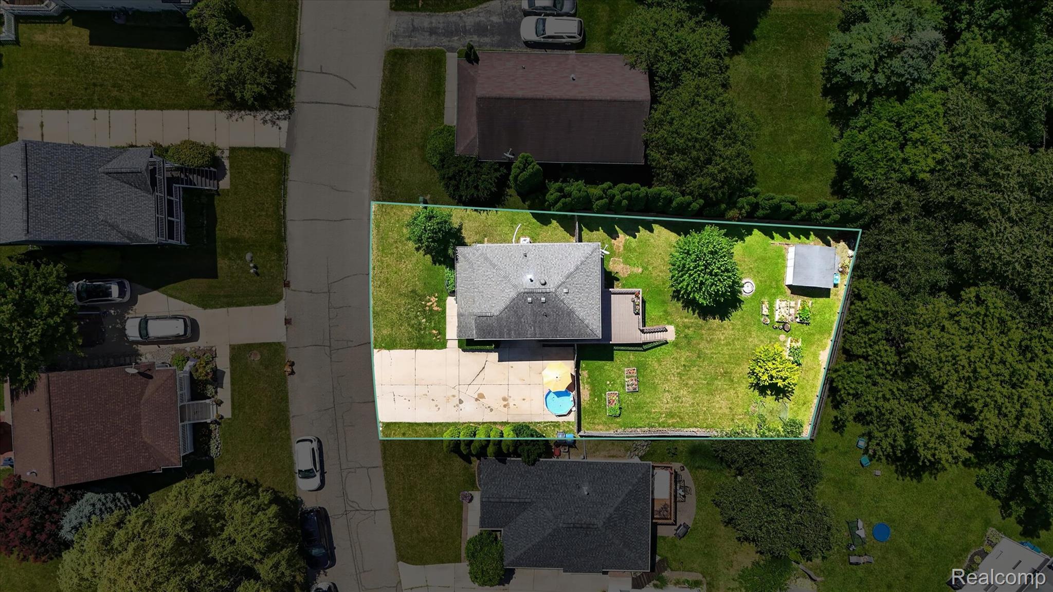 452 Waverly Lane Howell, MI 48843 - Photo 38 of 39 57-452-Waverly-Ln-Howell-WindowStill.jpg