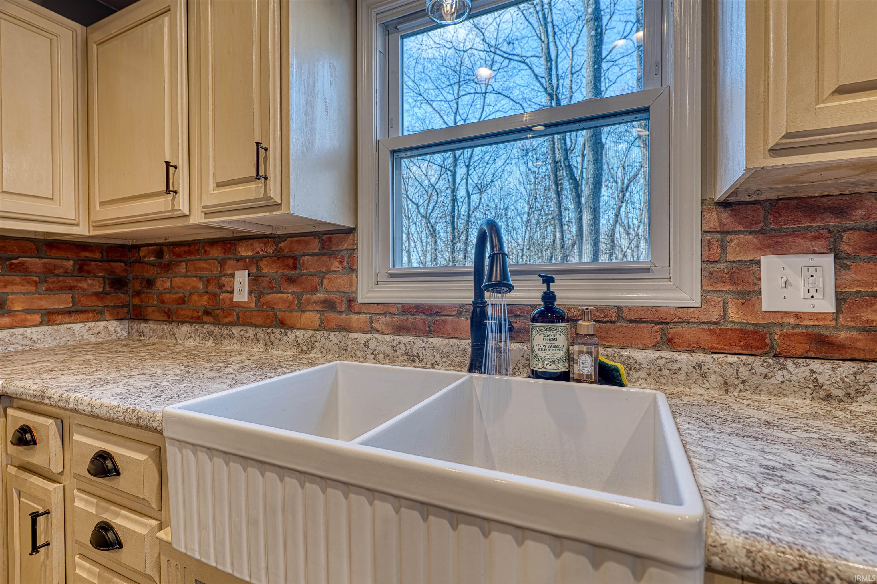 975 South 230 West Princeton, IN 47670 - Photo 13 of 36