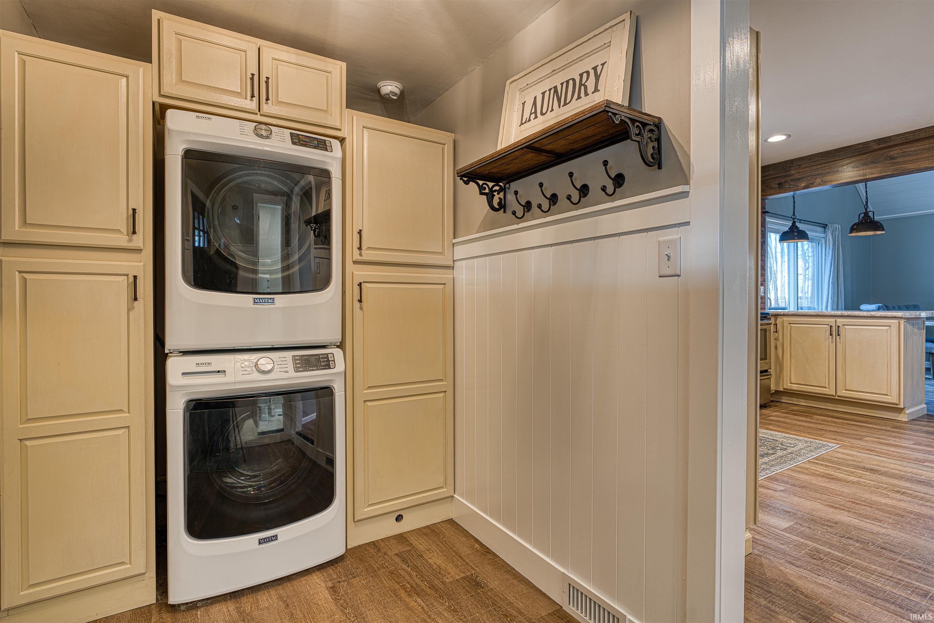 975 South 230 West Princeton, IN 47670 - Photo 8 of 36