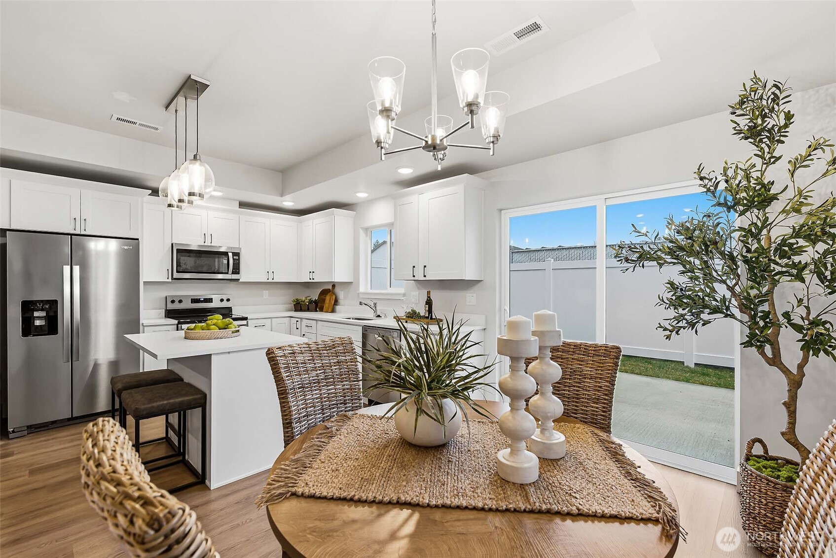 1075 Red Apple Road, Unit B7 Wenatchee, WA 98801 - Photo 8 of 32