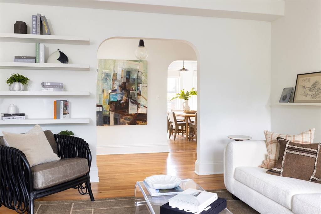 193 Pleasant Street, Unit 6 Brookline, MA 02446 - Photo 5 of 15