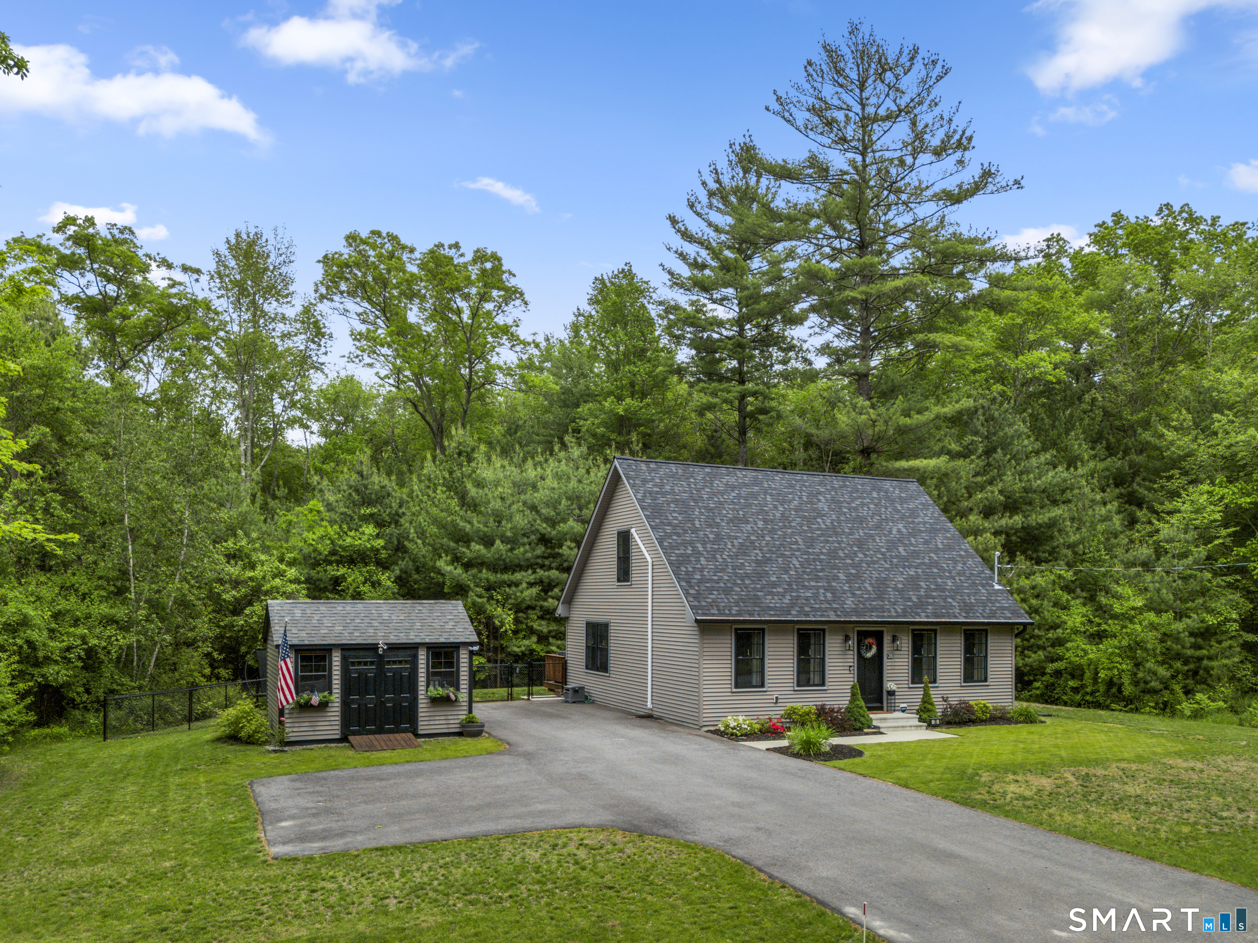 30 Walas Road Plainfield, CT 06354 - Photo 3 of 39