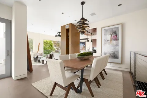 $4,995,000 | 17713 Posetano Road, Pacific Palisades, CA 90272