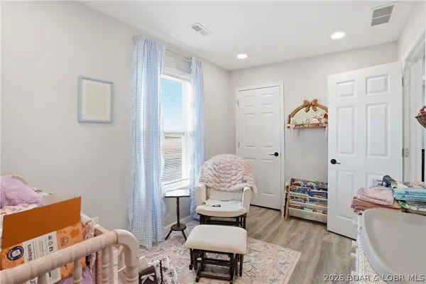 $279,900 | 1464 North Oak Street, Eldon, MO 65026