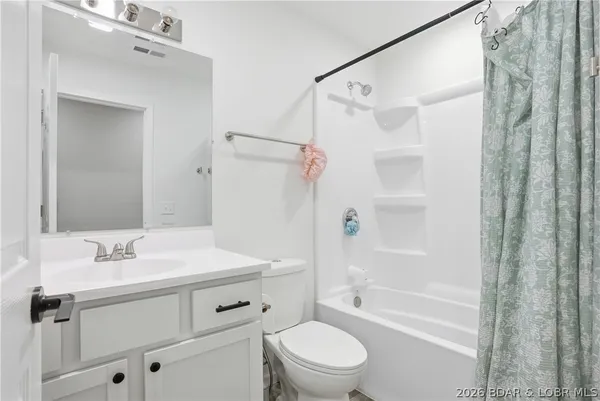 $279,900 | 1464 North Oak Street, Eldon, MO 65026