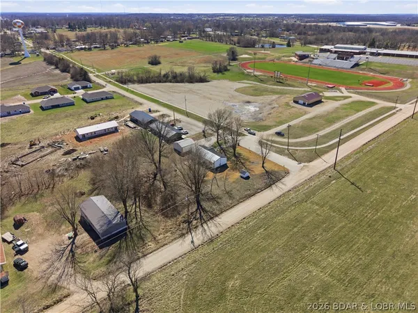 $279,900 | 1464 North Oak Street, Eldon, MO 65026