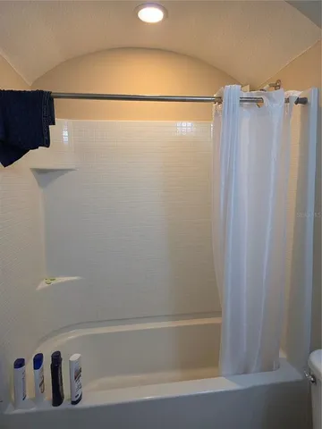 $2,300 | 104 Kelly Thomas Way, Unit 104, Daytona Beach, FL 32124