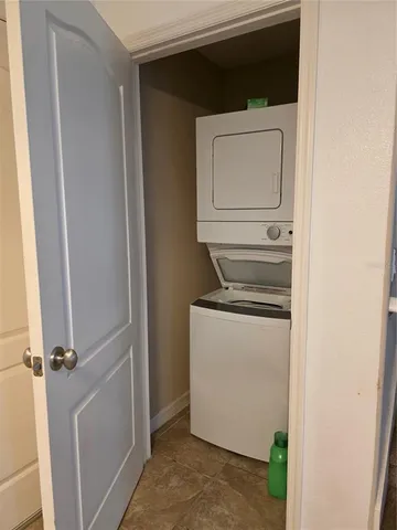 $2,300 | 104 Kelly Thomas Way, Unit 104, Daytona Beach, FL 32124