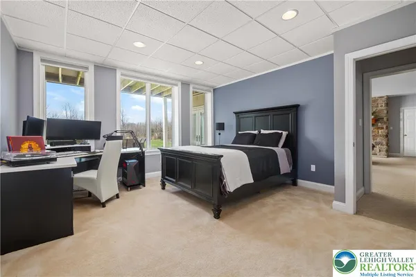 $1,165,000 | 6410 Sweetbriar Lane, Zionsville, PA 18092