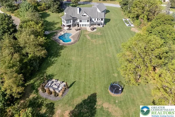 $1,165,000 | 6410 Sweetbriar Lane, Zionsville, PA 18092