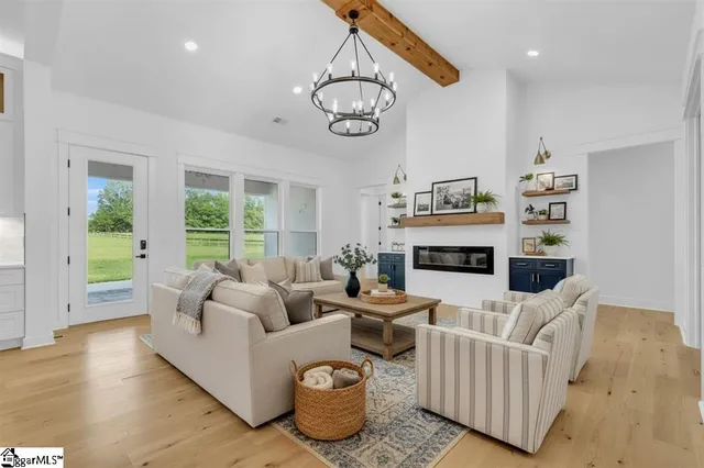 $5,495 | 164 Triangle Pine Road, Fountain Inn, SC 29644