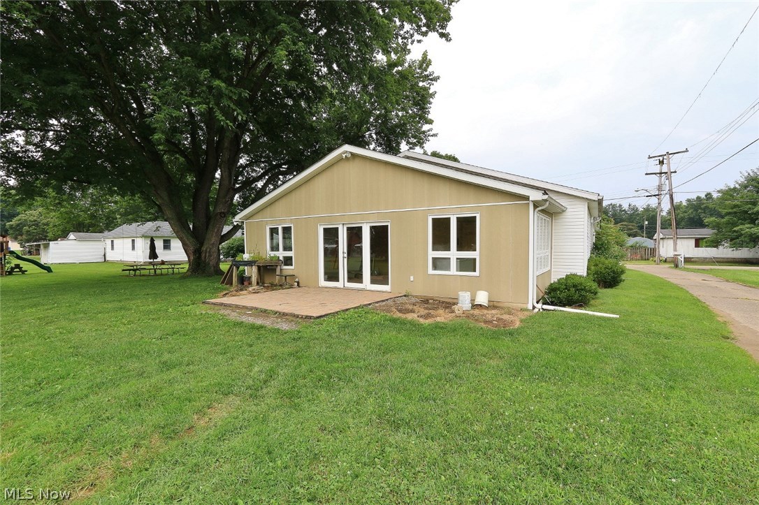 35 West 11th Street Dresden, OH 43821 - Photo 22 of 23