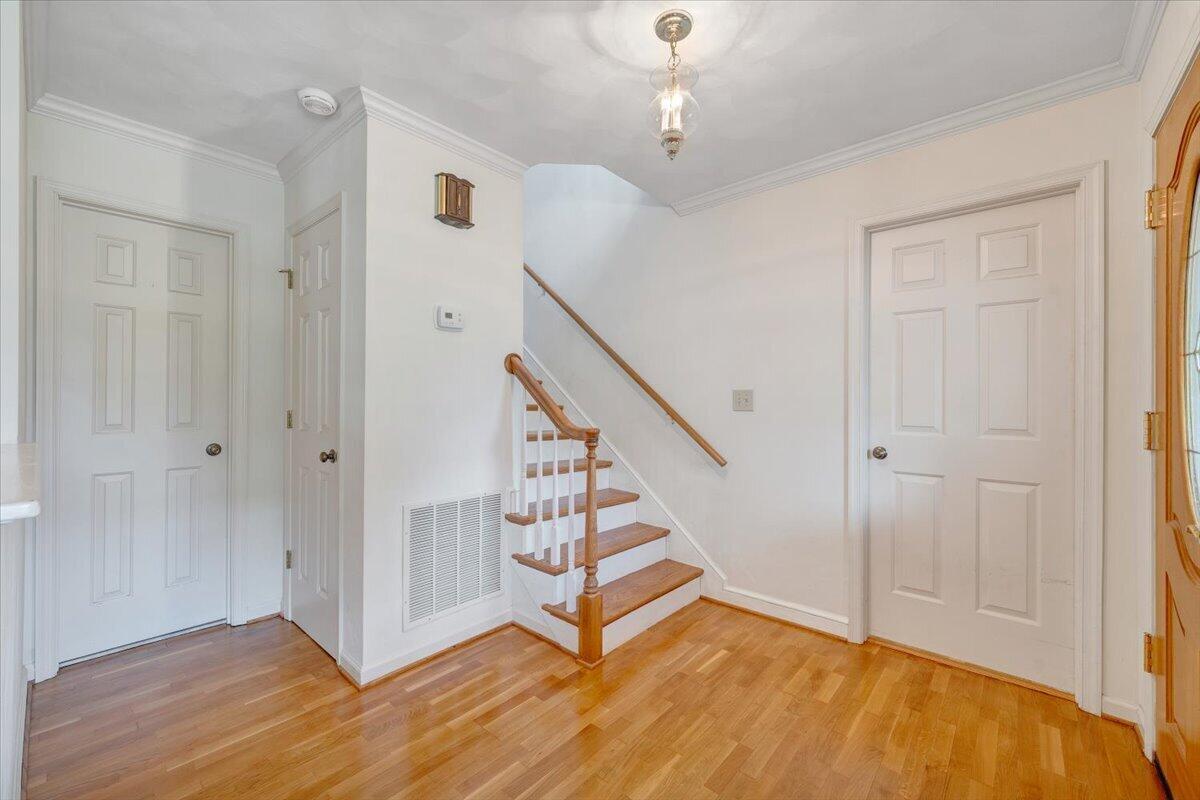 7031 Highfields Farm Trail Roanoke, VA 24018 - Photo 6 of 88 006-MIB07911