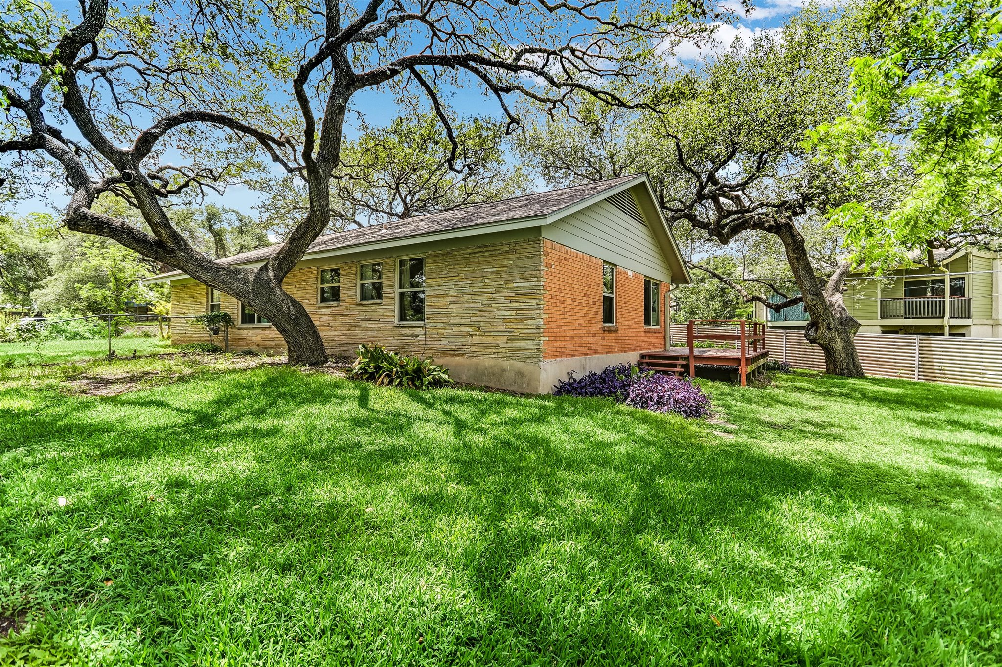 502 Sunset Circle Austin, TX 78704 - Photo 20 of 27