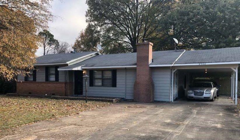 2922 Knight Road Memphis, TN 38118 - Photo 1 of 1 Ranch-style home with a garage