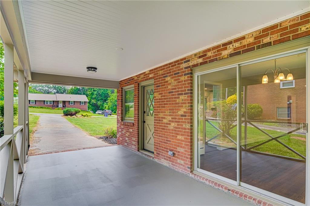 415 Kyle Road Winston-Salem, NC 27104 - Photo 5 of 37 Carport