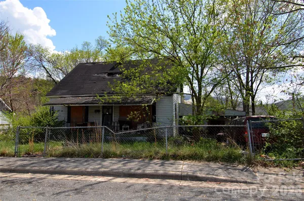 $36,000 | 56 5th Em Street, Unit 120, Marion, NC 28752