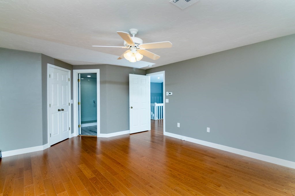 404 Ridgefield Circle, Unit A Clinton, MA 01510 - Photo 13 of 31 Gallery Image 13
