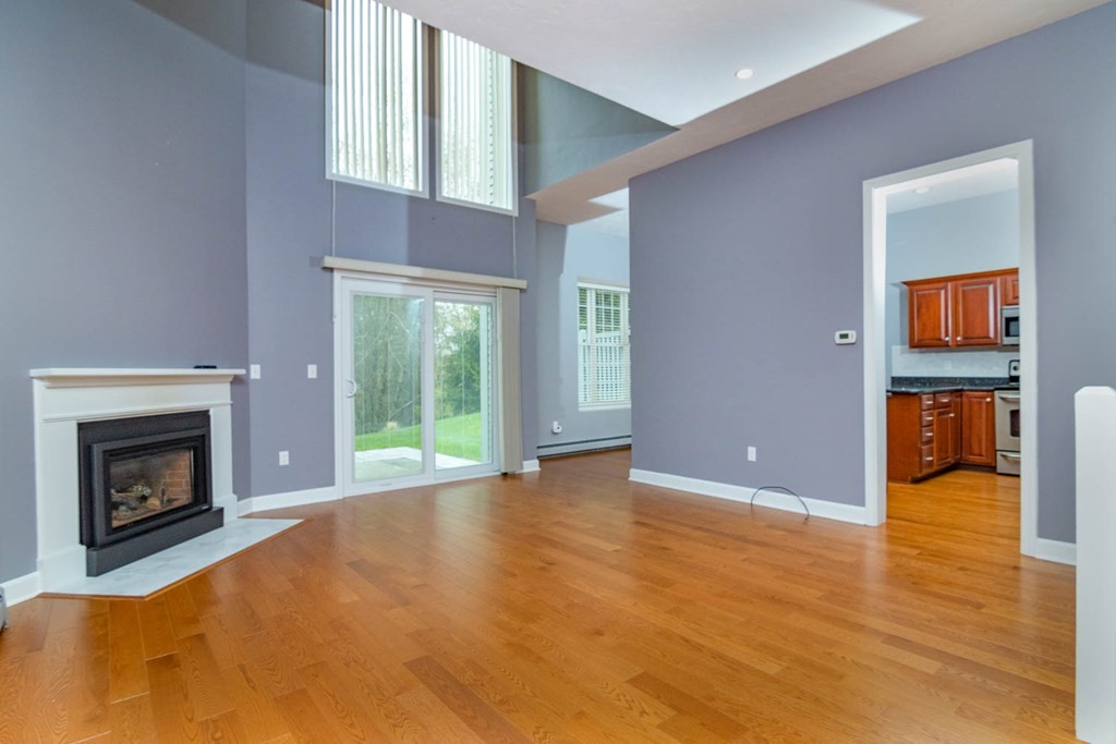 404 Ridgefield Circle, Unit A Clinton, MA 01510 - Photo 5 of 31 Gallery Image 5