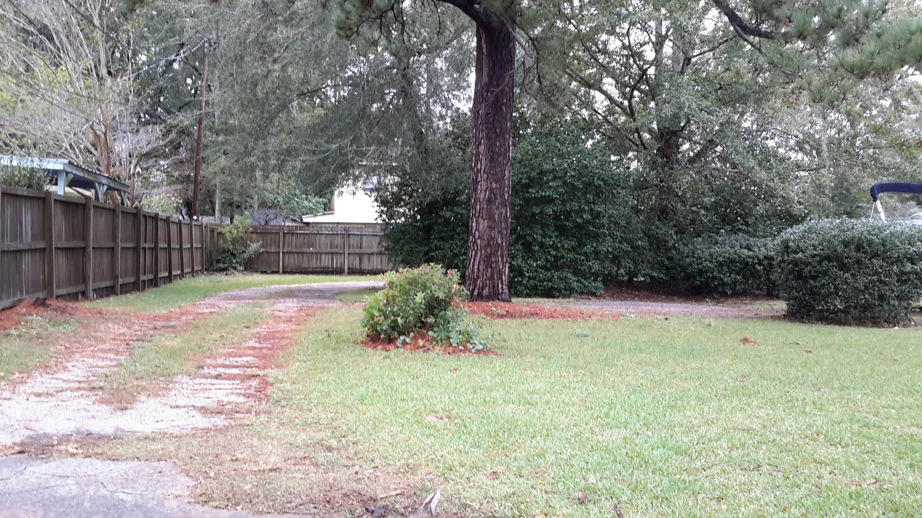 1623 Camp Road Charleston, SC 29412 - Photo 3 of 13 20171023_144752