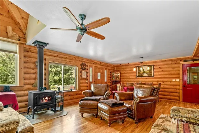 $1,498,000 | 6856 Highway 55, Horseshoe Bend, ID 83629