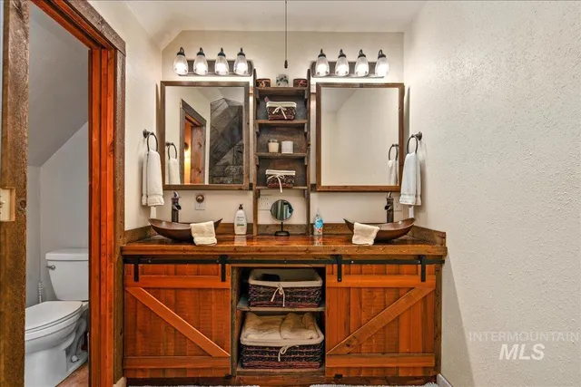 $1,498,000 | 6856 Highway 55, Horseshoe Bend, ID 83629