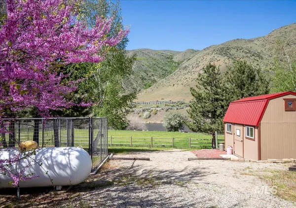 $1,498,000 | 6856 Highway 55, Horseshoe Bend, ID 83629