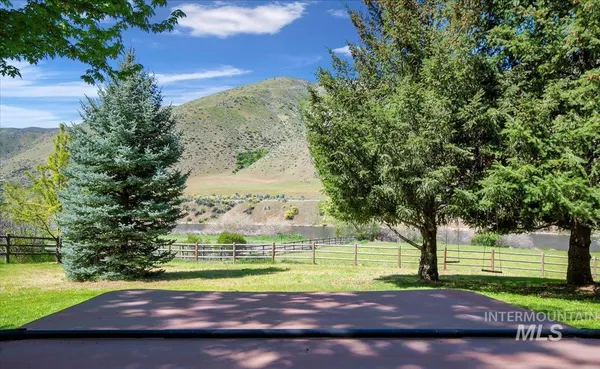 $1,498,000 | 6856 Highway 55, Horseshoe Bend, ID 83629
