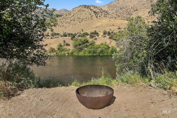 $1,498,000 | 6856 Highway 55, Horseshoe Bend, ID 83629