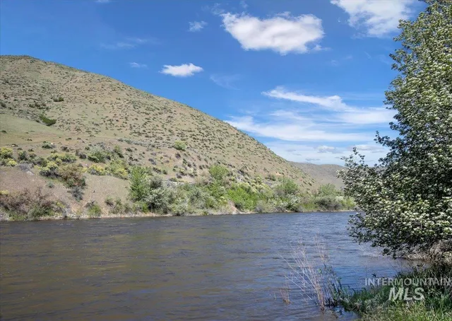 $1,498,000 | 6856 Highway 55, Horseshoe Bend, ID 83629