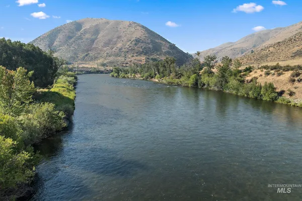 $1,498,000 | 6856 Highway 55, Horseshoe Bend, ID 83629