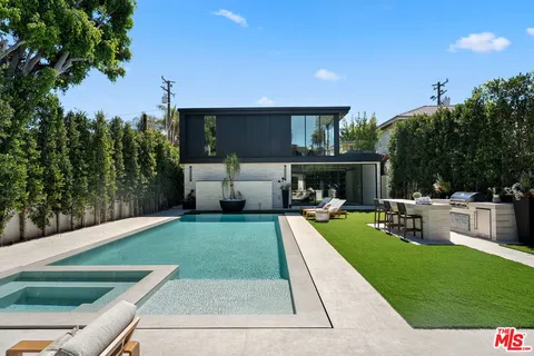 $16,995,000 | 528 Marguerita Avenue, Santa Monica, CA 90402